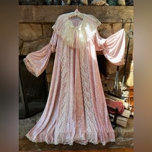Hopeless Romantic Robe Victorian Boho Style
